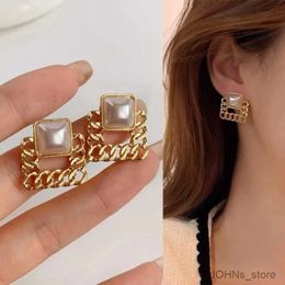 Dangle Chandelier New Trendy Metal Square Pearl Earrings for Women Retro Simple Elegant Personality Geometric Pearl Earrings Jewellery Gifts