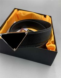 Leather Fashion Belts For Women Designer Luxury Men Belts Metal Triangle Buckle Womens Mens Waistband Classic Retro Belt 35cm Wid5770057