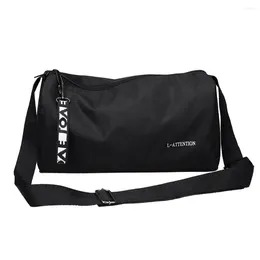 Duffel Bags Portable Fitness Travel Handbag Multifunction Fashion Sports Bag 600D Nylon Adjustable Strap For Weekend Training