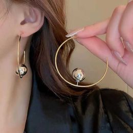Stud New Fashion Metal Big Circle Hoop Earrings For Women Exaggerated Gold Colour C-Shaped Round Earrings Jewellery Gifts
