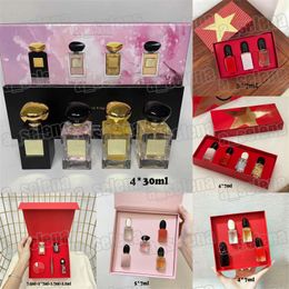 Women Perfume Suit Parfum Deodorant Spray 30mlx4 Body Mist Long Lasting Scent Fragrance For Gift Natural Lady Girl Cologne Good Smell