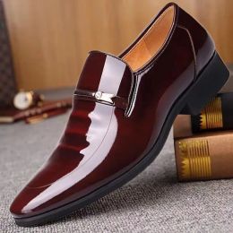 Boots Luxury Business Oxford Leather Shoes Men Breathable Patent Leather Formal Shoes Plus Size Man Office Wedding Flats Male Black