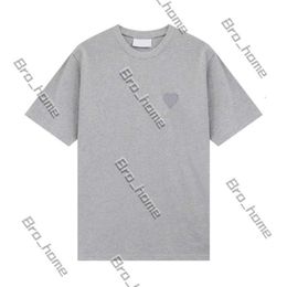 2024 Designer T Shirt Tshirt Tee Heart-shaped Shirts Mens Women Summer Luxury Casual Fashion Cotton Heart Shaped Printing T Shirt Fashion Trendy Clothing 375 987