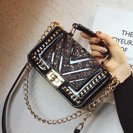 Shoulder Bags 2024 Arrivals Women PU Leather Bag Decorative Pattern And Sequin Design Trend Style Fashion Girl's Metal Chain