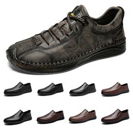 Gai Designer Men Casual Scarpe Casualmente Scarpe in pelle di mezza età Office in pelle marrone scarpe casual