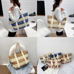 Beach Bags Ladies Countryside Style Woven Bag Leisure Handheld Grass Summer Contrast Colour Resort