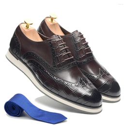 Casual Shoes Fashion British Style Men's Flat Sneakers Genuine Cow Leather Wingtip Toe Brogue Oxfords Alligator Print Dress Male