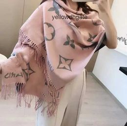 Cashmere scarf designer scarf Women scarf winter Luxury fashion new thermal shawl Khaki bib men scarf Black couple style Khaki pink Grey