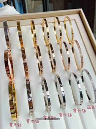 High End Jewellery bangles for Carter womens V Gold Wide Ten Diamond Bracelet CNC Precision Full Sky Bracelet Nail Handpiece Original 1:1 With Real Logo