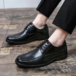 2024 Sexy SquareToe Mens Leather Shoes Fashion Business Oxfords Men Formal Dress Classic Black Wedding 240417