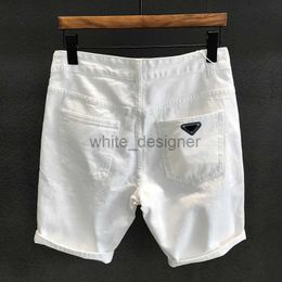 Designer Jeans for Mens 2024 New Kong Trendy White Perforated Denim Shorts Man Leisure Trend Summer Scratched Beggar Fashion pants