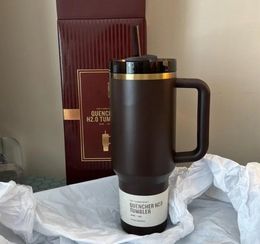 Verkauf von Brunnenschokoladengold 40 Unzen Tassen Tumbler mit Griff isolierter Becher Deckel Stroh Edelstahl Kaffee Termos Tassen bereit zum Schiff