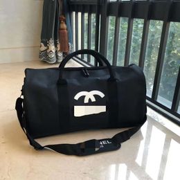 Handbag Leather Bag Designer Women's Bag Men's Travel Bag Women's Accessories Bag Nylon Waterproof Large Capacity Shoulder Bag Crossbody Bag