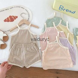 Clothing Sets 2024 New Baby Summer Clothes Set Infant Girls Boys Plaid Suspenders Tee And Shorts 2 Pcs Suit Toddler Cotton Outfit H240426