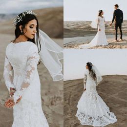 Mermaid Modest Beach Elegant Lace Wedding Dresses Long Sleeves V Neck Vintage Country Boho Bridal Gowns With Buttons Back Robes De Mariee intage