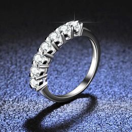 Sier S925 Sterling Ring Mosang Stone Ring High-end Seven Star Row Ring Hollowed Out Four Claw Classic Crown Proposal