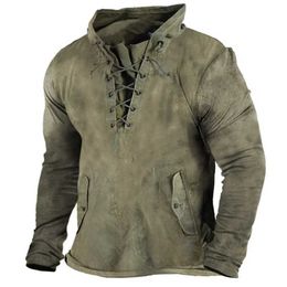 Taktiska T-shirts Mens Retro Outdoor Tactical Lace Hooded T-shirt Löst fast färg Casual Top 240426