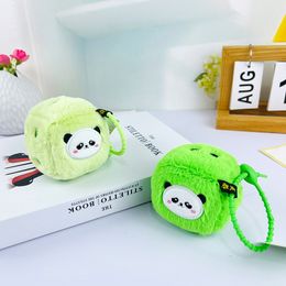 Creative cartoon dice, plush pendants, keychains, cute Chengdu panda head dolls, bags, pendants, gifts wholesale