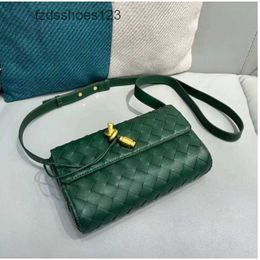 Mini Woven 2024 Small Crossbody Andiamo Simple Bags Shoulder Lady Purse Square Single Leather Bag Botteggas High-end Womens Venets New Cowhide U3CT