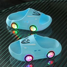 Anti-slip Indoor Cartoon Car Girls Shoes Soft Boy Beach Shoes Fashion Outdoor Children LED Slipper Kids Luminous Slippers 240419