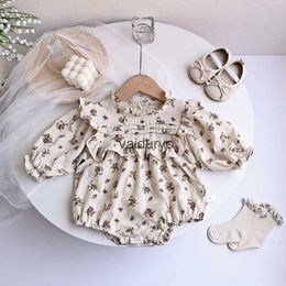 Rompers Autumn New Baby Clothes Floral Girls Bodysuit Bud Collar Infant One Piece H240429