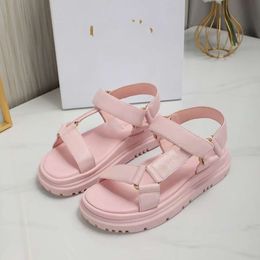 Classic Velcro Sandals From Europe, New Women's Shoes for Spring/summer 2024, Comfortable Leather with Solid Colour Triangle Buckle on the Middle Heel