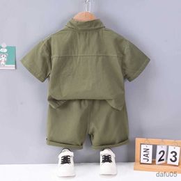 Set di abbigliamento per bambini pantaloncini da camicia per ragazzi 2 pezzi/set nuovi vestiti per bambini estivi abiti per bambini abiti per bambini in cotone casual costume da gioco per bambini