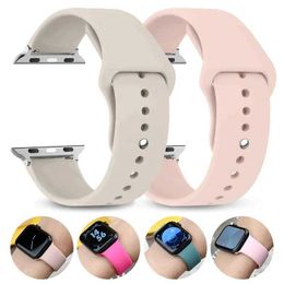 Fascia di orologi cinturino in silicone per cinturino da orologio 44mm 45mm 49mm 41mm 41mm 38mm da 42 mm 42 mm Bracciale IWatch Series 9 8 7 6 5 3 Ultra 2 SE 240424