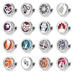 Whole 500 different DESIGNS 30mm Stainless Steel Car Diffuser Locket removable clip Essential Oil Car Perfume Lockets with pad3173146