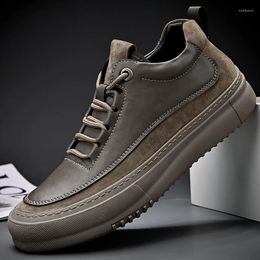 Casual Shoes 2024 Men Brand Genuine Leather Fashion Mens Loafers Moccasins Breathable Slip On Retro Driving Sneakers