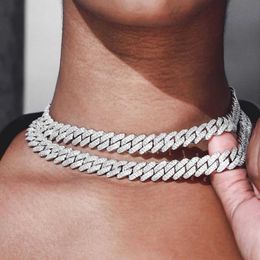 Strands 14/20mm Hip Hop Prom Cuban Link necklace suitable for women sparkling ice out 2 drainage diamonds Miami diamond Cuban necklace 240424
