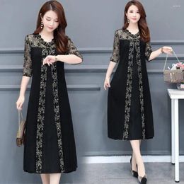 Casual Dresses V-Neck Half Sleeve Loose Fit Summer Dress Women Net Yarn Stitching Midi