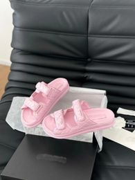 5AAAAA 2024WOC Slippers Женские плоские пляжные тапочки