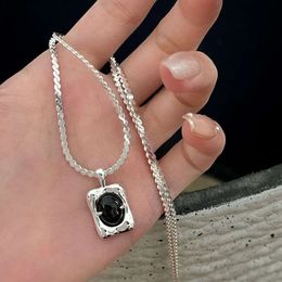 S Sterling Silver Woven Black Agate Necklace with Irregular Geometric Collarbone Chain, Light Luxury, Heavy Industry, Fashionable and Trendy Personality