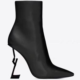 Opyum Ankle Boots Pointed Toe Special Shaped Heels 10.5cm for Girls Women Designer Leather Suede Sole Fashion Booties Shoes Factory 0122