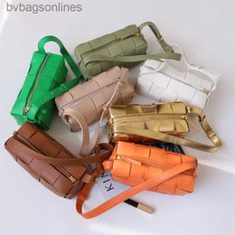 Vintage Designer Bags for Bottgss Ventss Upgraded High Capacity Cowhide Knitted Pillow Bag Fashion Handheld Shoulder Underarm Crossbody with Original Logo