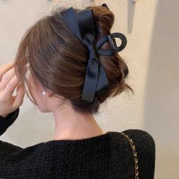 Clamps Fashion Black Bow Hair Claw Clips Temperament Elegant Hairpin Women Princess Headdress Fashion Grab Clip Female Hair Accessories Y240425