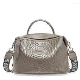 Shoulder Bags Genuine Leather Crocodile Pattern Classic Black Women's Brand Hand Bag Fashion British Boston Messenger