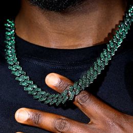 Strands Punk Hip Hop Green Rhinestone Paved Cuban Chain Necklace Mens Ice Chain 14mm Miami Diamond Cuban Necklace Jewelry 240424