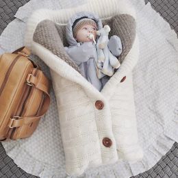 Bags Autumn And Winter Baby Stroller Sleeping Bag Outdoor Button Baby Knitted Sleeping Bag Wool Plus Velvet Thick Swaddle Quilt