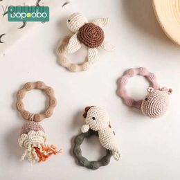 Mobiles# 1pc Babies Crochet Rattles Marine Animal Rattle Toy Silicone Ring Baby Teether Rodent Infant Gym Mobile Rattles Newborn Toys d240426