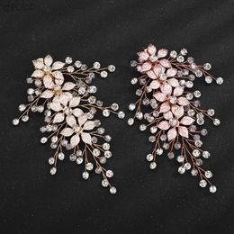 Hair Clips Barrettes Silver Colour Flower Bridal Hair Clips Handmade Party Wedding Head Jewellery Accessories Trendy Bride Headpiece for Women Tiaras 240426