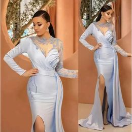 Klänningar kväll elegant juvel arabisk hals illusion kristall pärlor långa ärmar sjöjungfru sida split ljus blå prom klänningar special ocn klänning