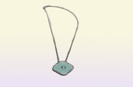 2022 christmas limited edition clover designer pendant necklaces for women retro vine silver 4 leaf light blue diamond brand luxury necklace jewelry9858158