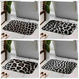 Carpet Flannel floor mat leopard print absorbent foot anti slip thick carpet home bathroom door 40 * 60cm Q240426