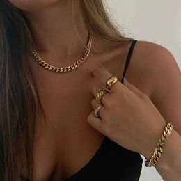Strands Tar free anti allergic minimum gold-plated stainless steel womens declaration necklace block shaped Cuban chain necklace 240424