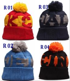 Football Sideline On Field Pom Beanies Round Patch Premium Winter Soft Thick Beanie Teams Cuffed Hat Winter Knit Caps2575693