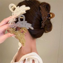 Clamps Woman Large Plastic Wheat Hair Claw Design Acrylic Hair Clips Barrettes Girl Washing Face Hairpin Headwear Lady Hair Accessories Y240425