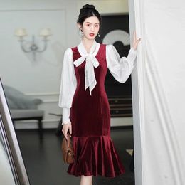 Casual Dresses Elegant Women Outfits Two-piece Set Burgundy Red Velvet Fishtail Dress & Bow-tie White Princess Tops Retro Bottoming Suit