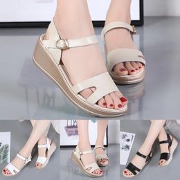 Dress Shoes Spring Summer Slope Heels Casual White Thick Sole Round Head Leather Buckle Rubber Beach Women's Womens Thong Sandals